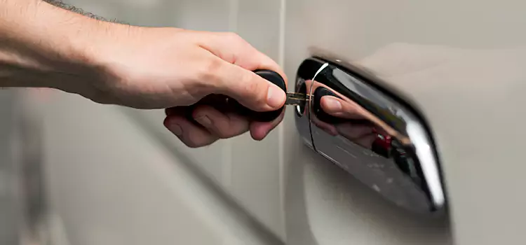 Why Choose Our Auto Locksmith Team in Green Valley, AZ?