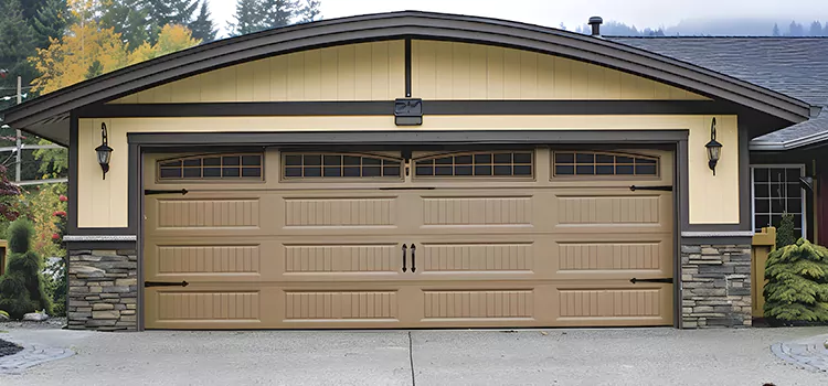 Residential Vinyl Roll Up Doors Green Valley